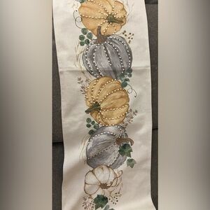 Beautiful hearth and home fall table runner  T26